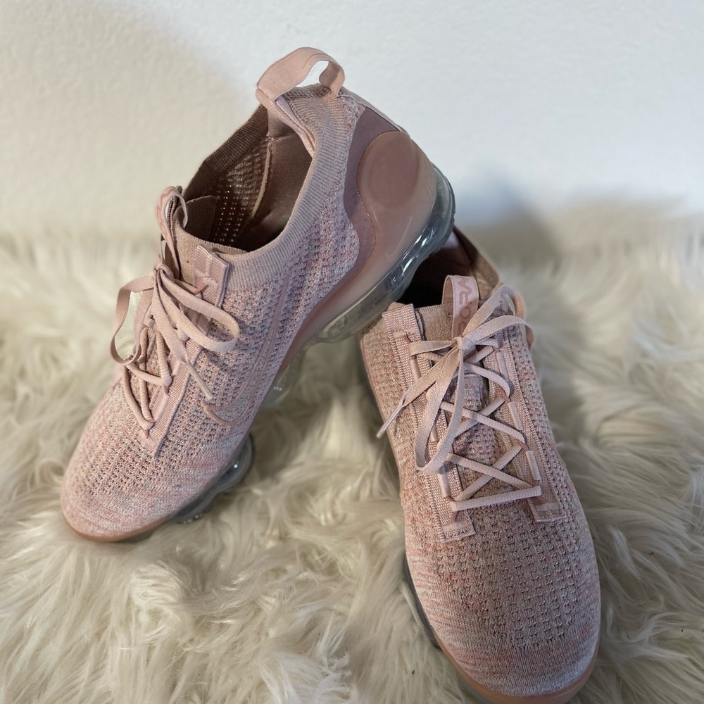 Women's Nike vapormax flyknit - Picture 3 of 5